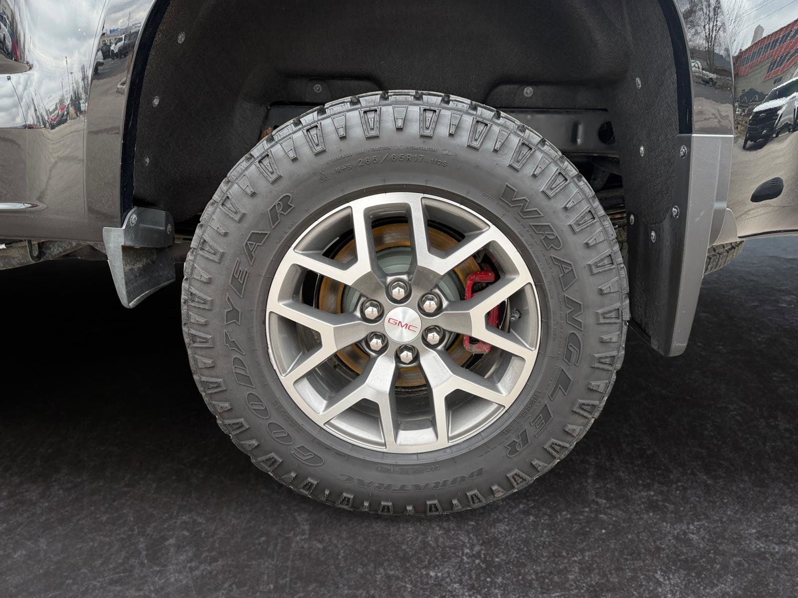 Used 2022 GMC Canyon AT4 image 15