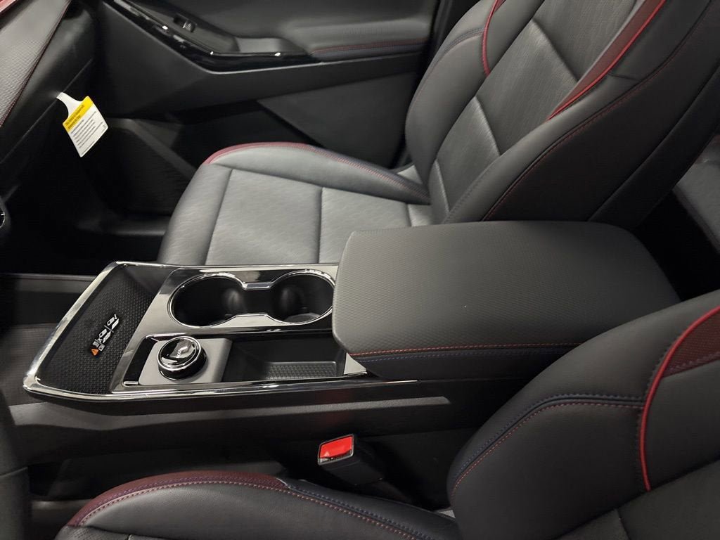 New 2026 Chevrolet Equinox RS w/ Safety and Technology Package AWD/4WD image 16