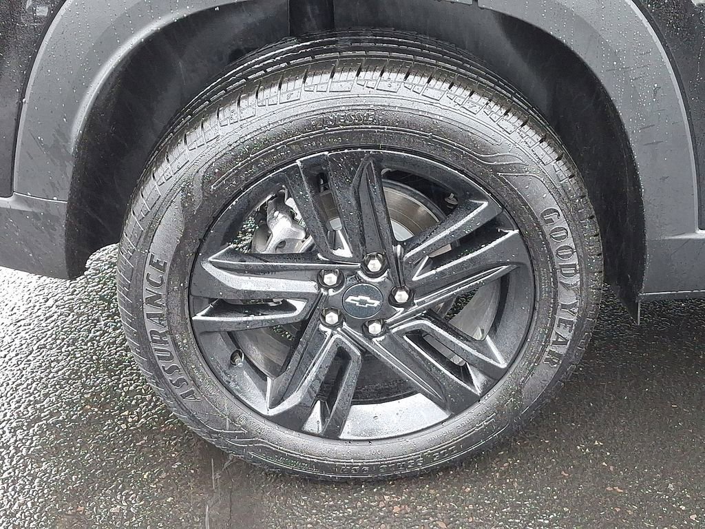 Certified 2025 Chevrolet Trax ACTIV image 8