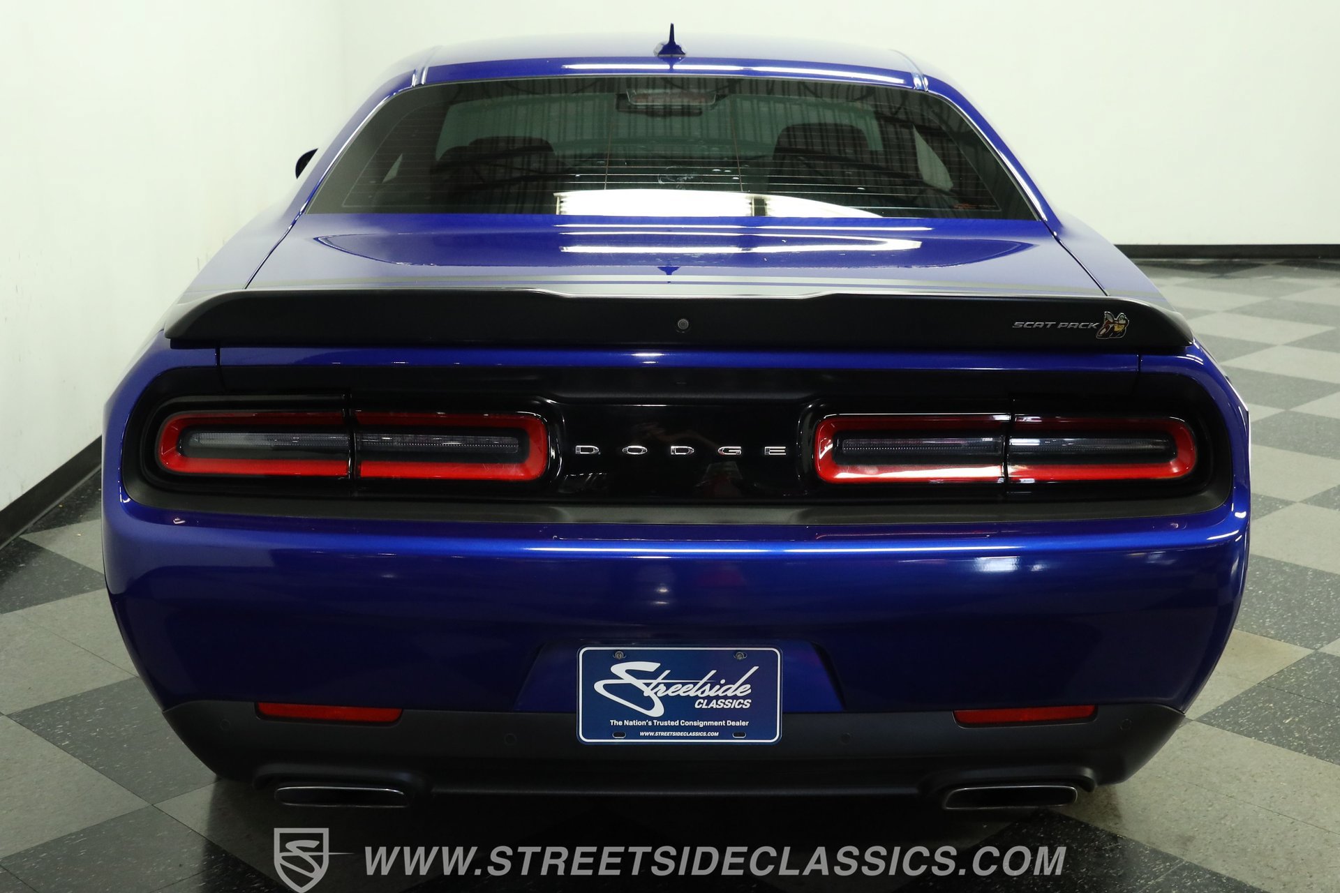 Used 2022 Dodge Challenger R/T Scat Pack w/ Driver Convenience Group RWD image 9
