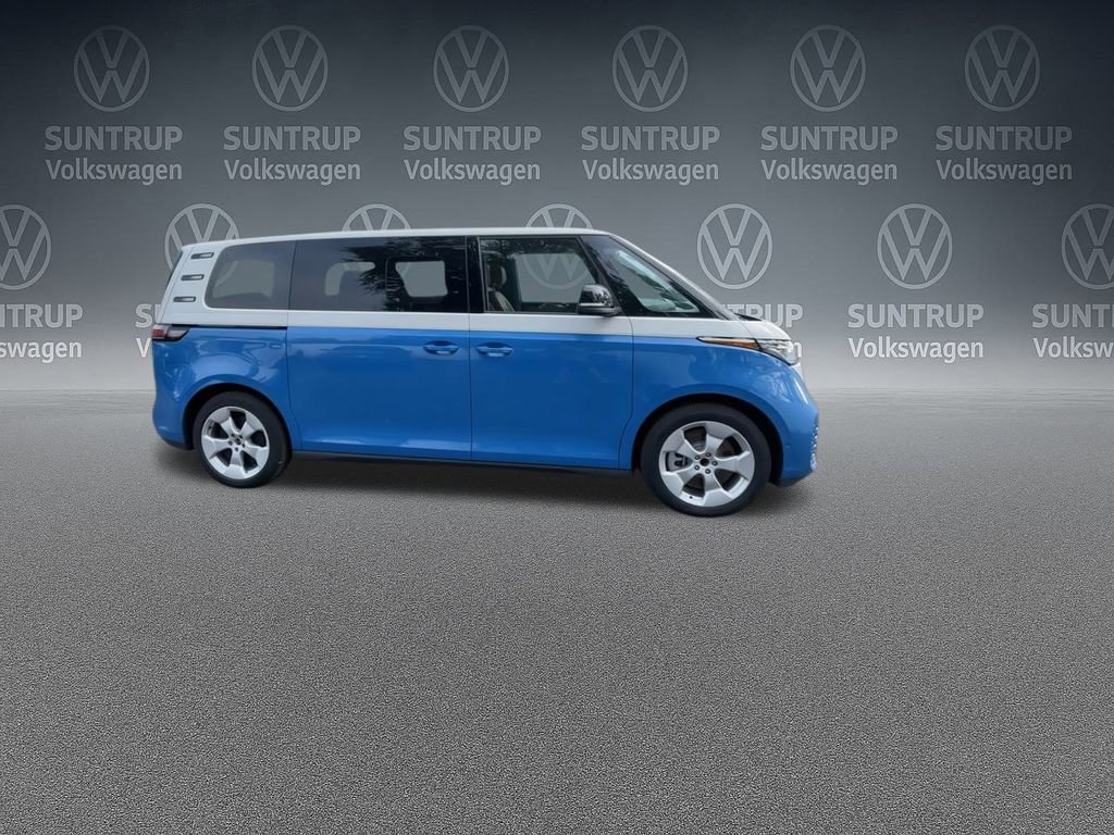 New 2025 Volkswagen ID. Buzz Pro S Plus image 27