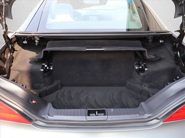 Used 2013 Mercedes-Benz SL 550 image 6