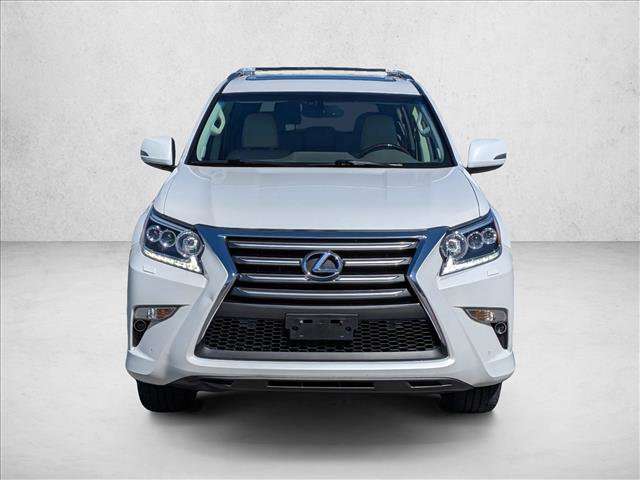 Used 2016 Lexus GX 460 Luxury image 2