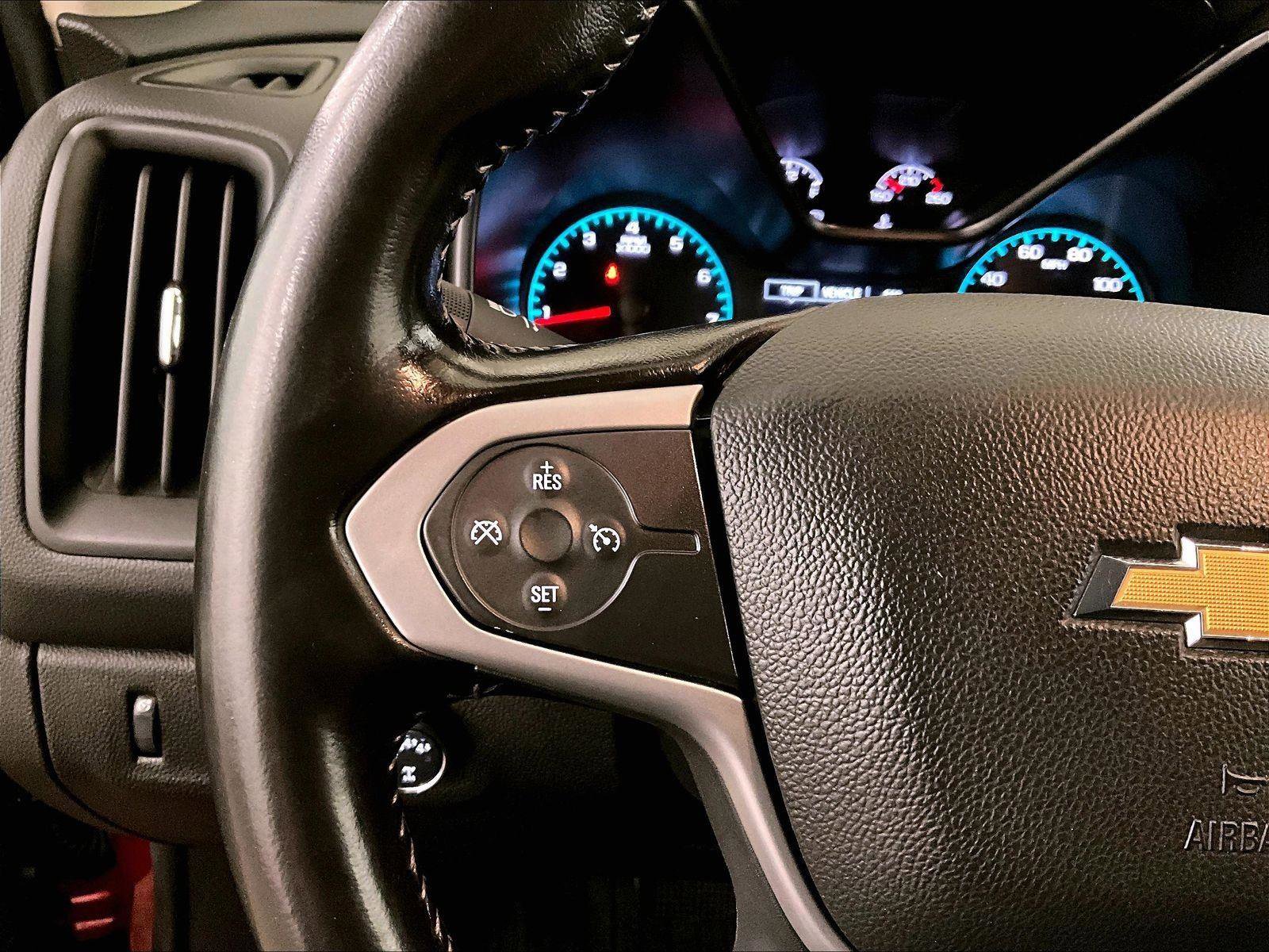 Used 2021 Chevrolet Colorado LT AWD/4WD image 17