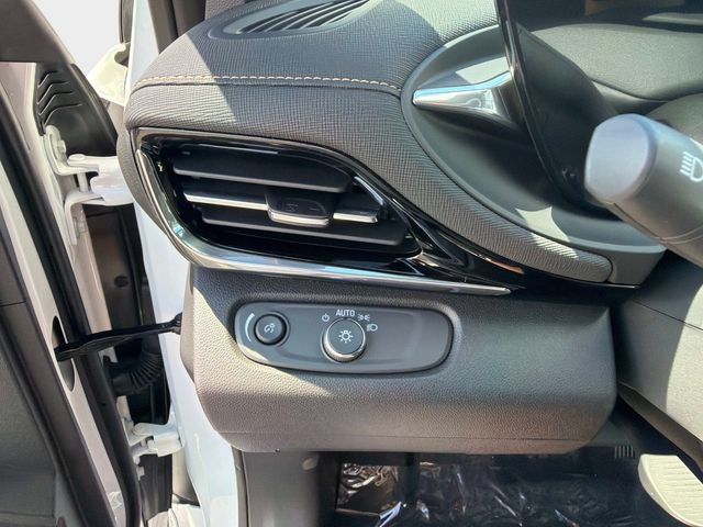 New 2026 Buick Envista Sport Touring FWD image 30