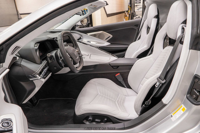 Used 2020 Chevrolet Corvette Stingray Premium Cpe w/ 3LT Preferred Equipment Group image 63