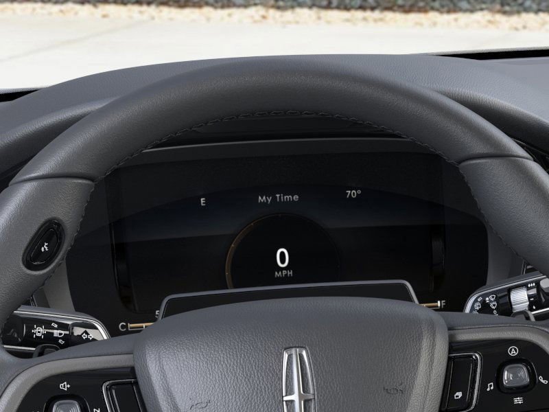 New 2026 Lincoln Corsair Premiere image 13