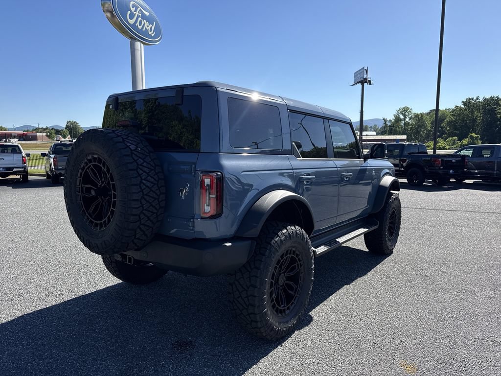 New 2025 Ford Bronco Outer Banks w/ Sasquatch Package AWD/4WD image 7