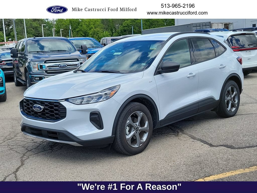 Certified 2025 Ford Escape ST-Line FWD image 1