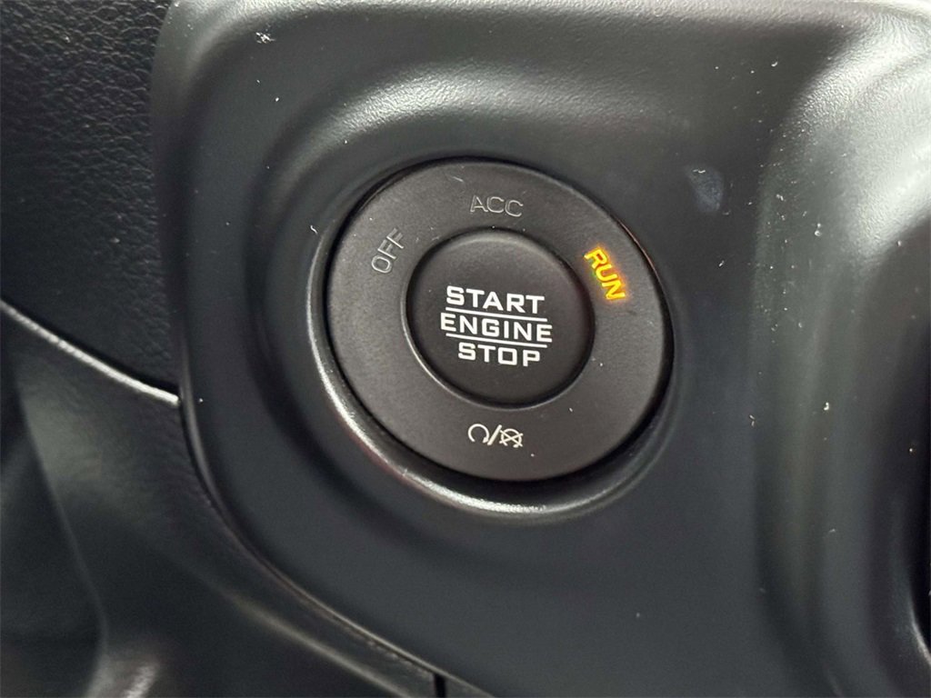 Certified 2021 Jeep Wrangler Willys image 23