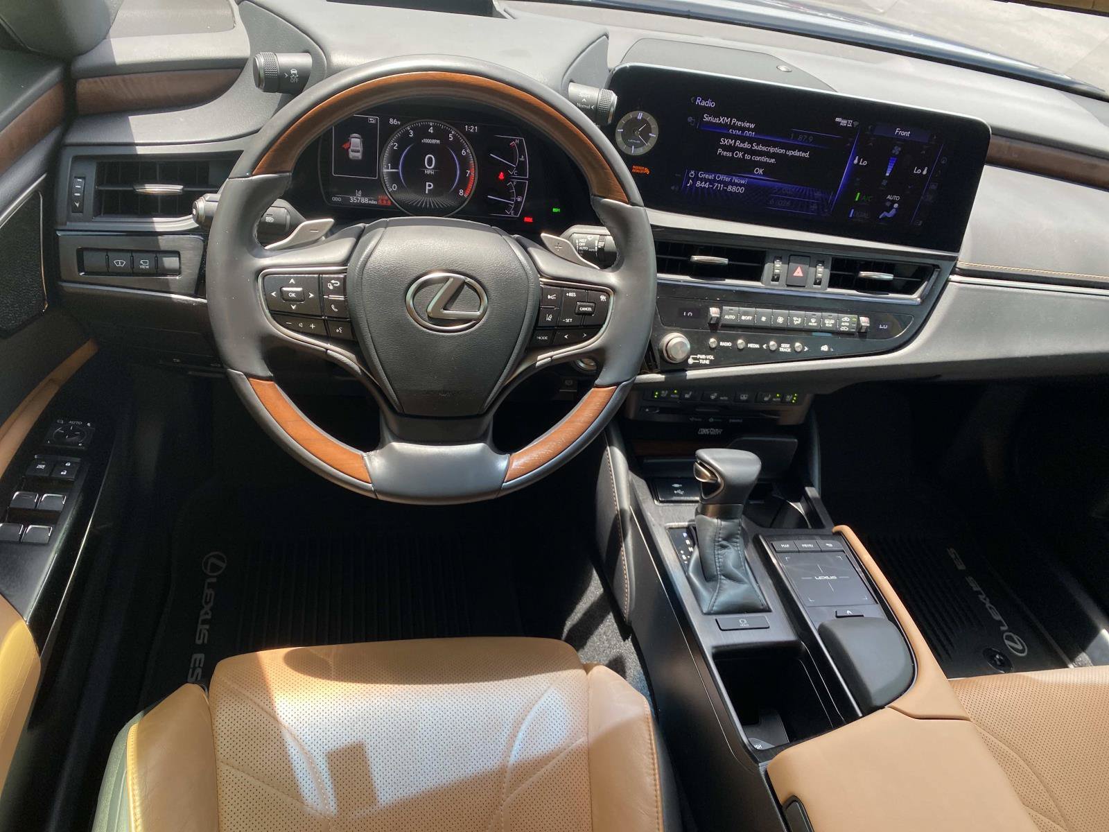 Used 2022 Lexus ES 350 Ultra Luxury w/ Accessory Package 2 FWD image 15