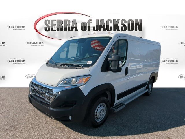 Used 2025 RAM ProMaster 2500 w/ U-Haul Equipment Group FWD image 5