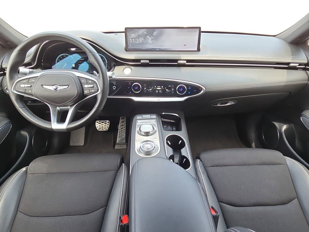Used 2023 Genesis GV70 2.5T w/ Sport Prestige Package AWD/4WD image 9