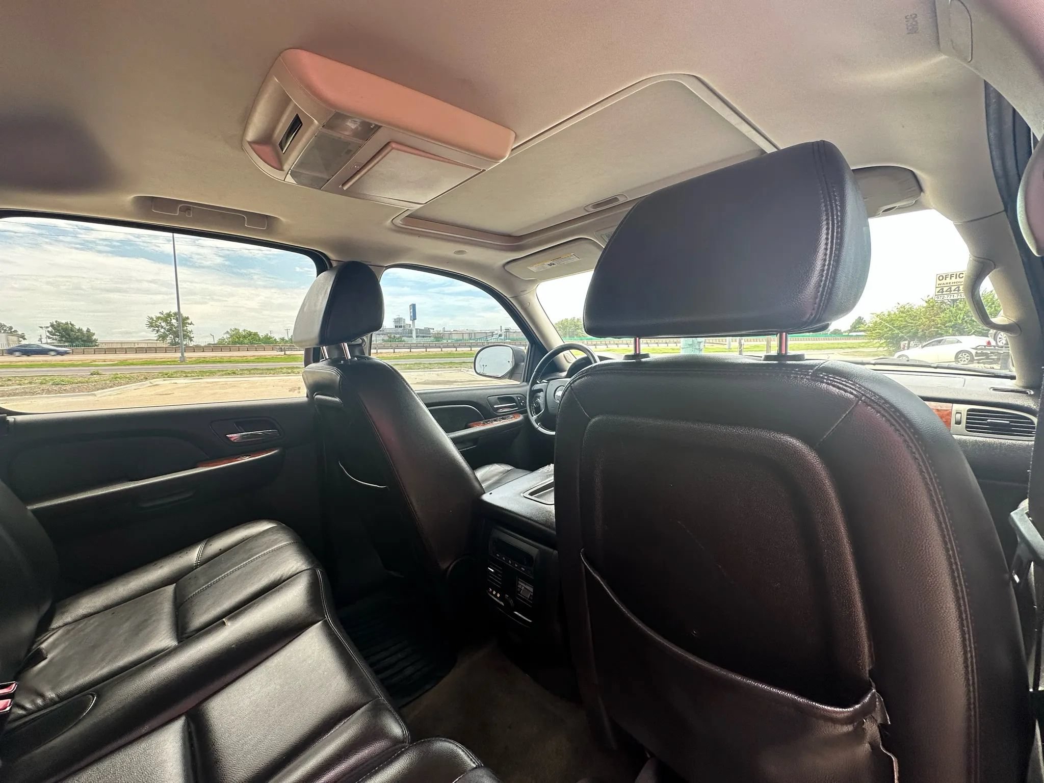 Used 2008 Chevrolet Avalanche LTZ w/ LTZ Preferred Equipment Group AWD/4WD image 13