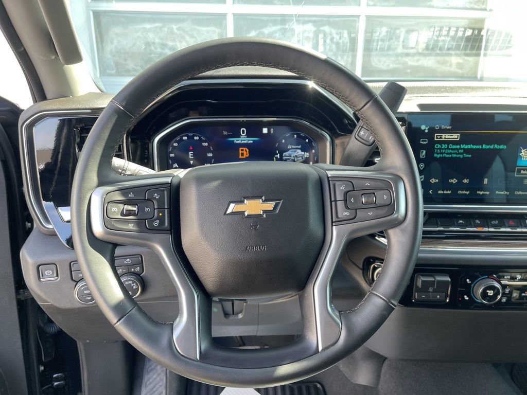Used 2023 Chevrolet Silverado 1500 LT image 13