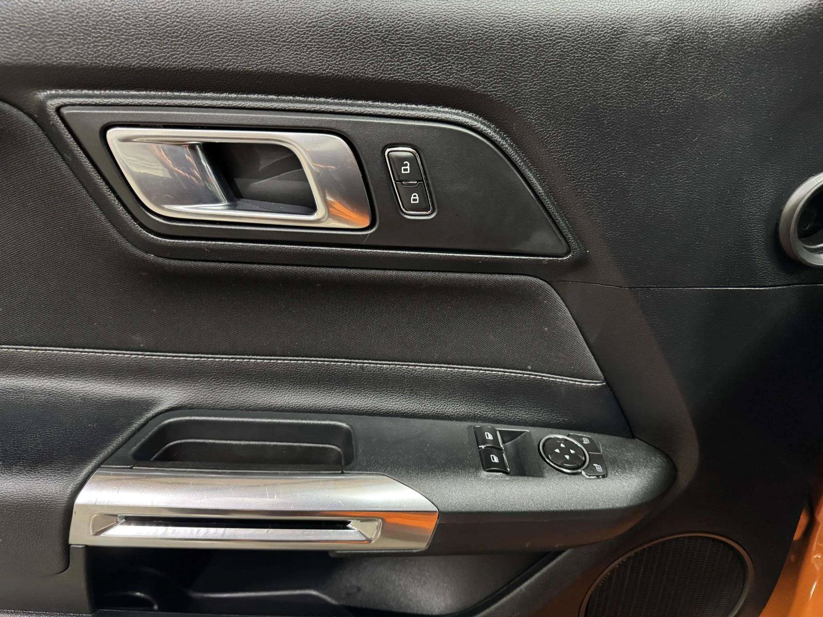 Used 2020 Ford Mustang Coupe RWD image 19