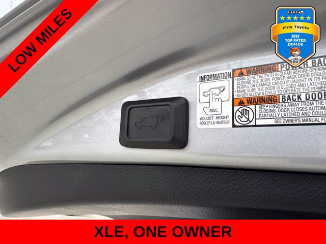 Used 2017 Toyota RAV4 XLE FWD image 17