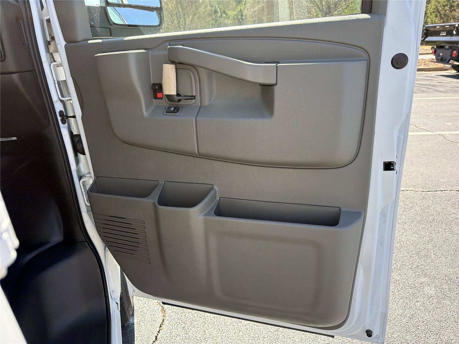 New 2025 GMC Savana 2500 w/ Driver Convenience Package RWD image 12