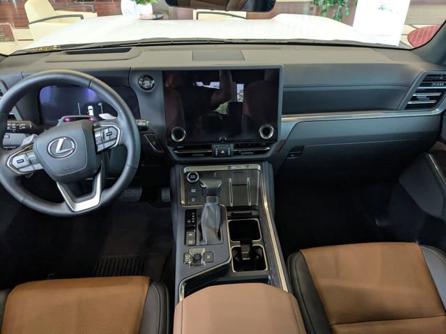 Certified 2025 Lexus GX 550 w/ Accessory Package (Z1) AWD/4WD image 13