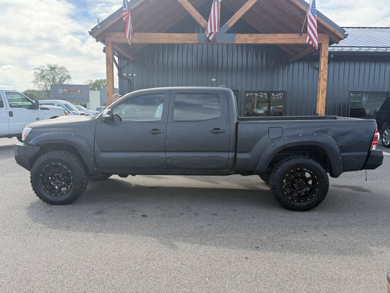 Used 2012 Toyota Tacoma 4x4 Double Cab w/ TRD Sport Upgrade Pkg image 19