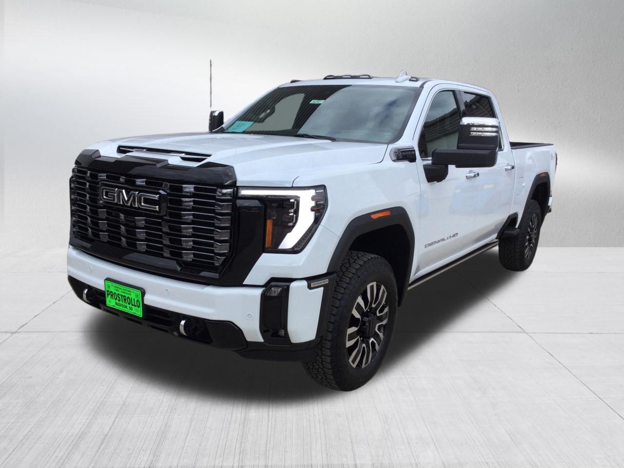 New 2026 GMC Sierra 3500 Denali Ultimate AWD/4WD image 2