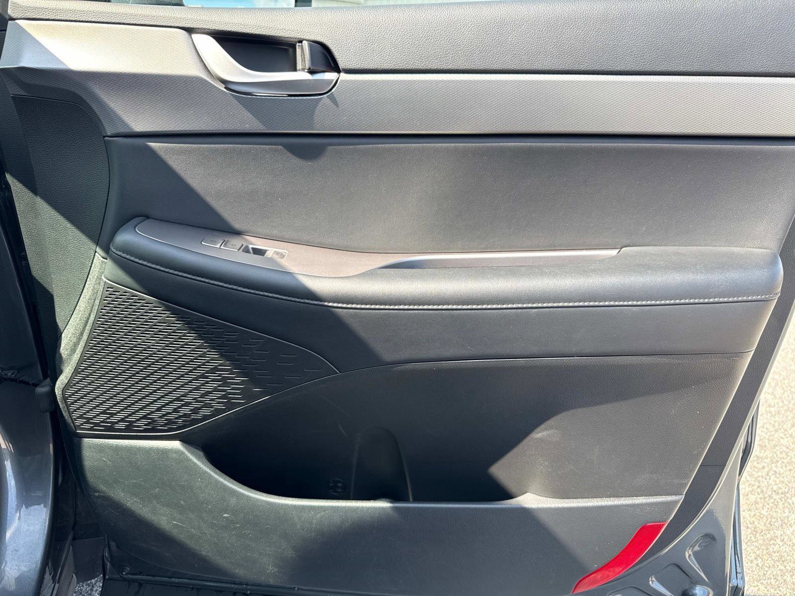 Used 2021 Hyundai Palisade SEL w/ Premium Package image 18