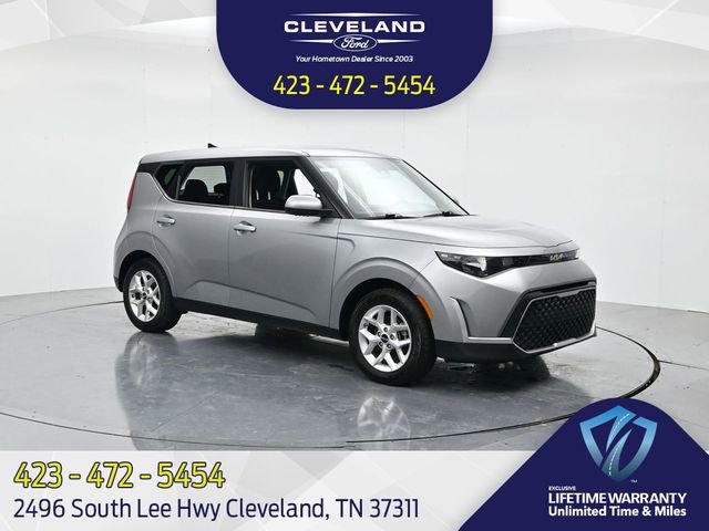 Used 2023 Kia Soul LX w/ LX Technology Package image 1