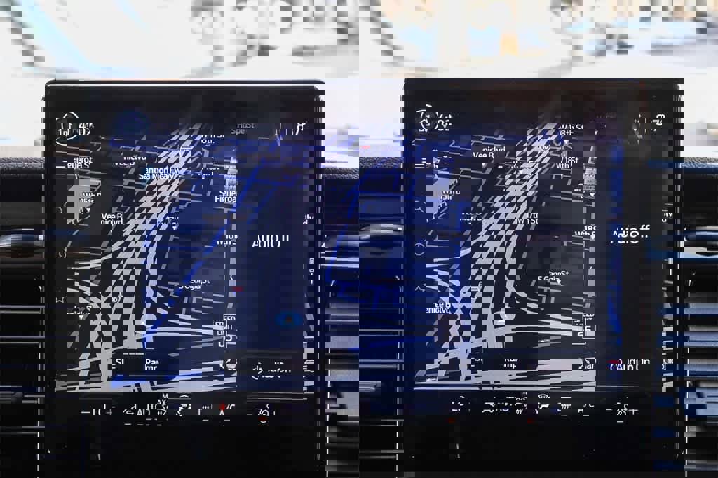 Used 2024 Ford Transit 350 XLT image 14