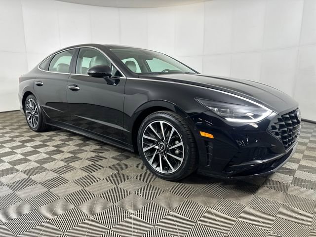 Used 2023 Hyundai Sonata Limited w/ Preferred Accessory Package video 2