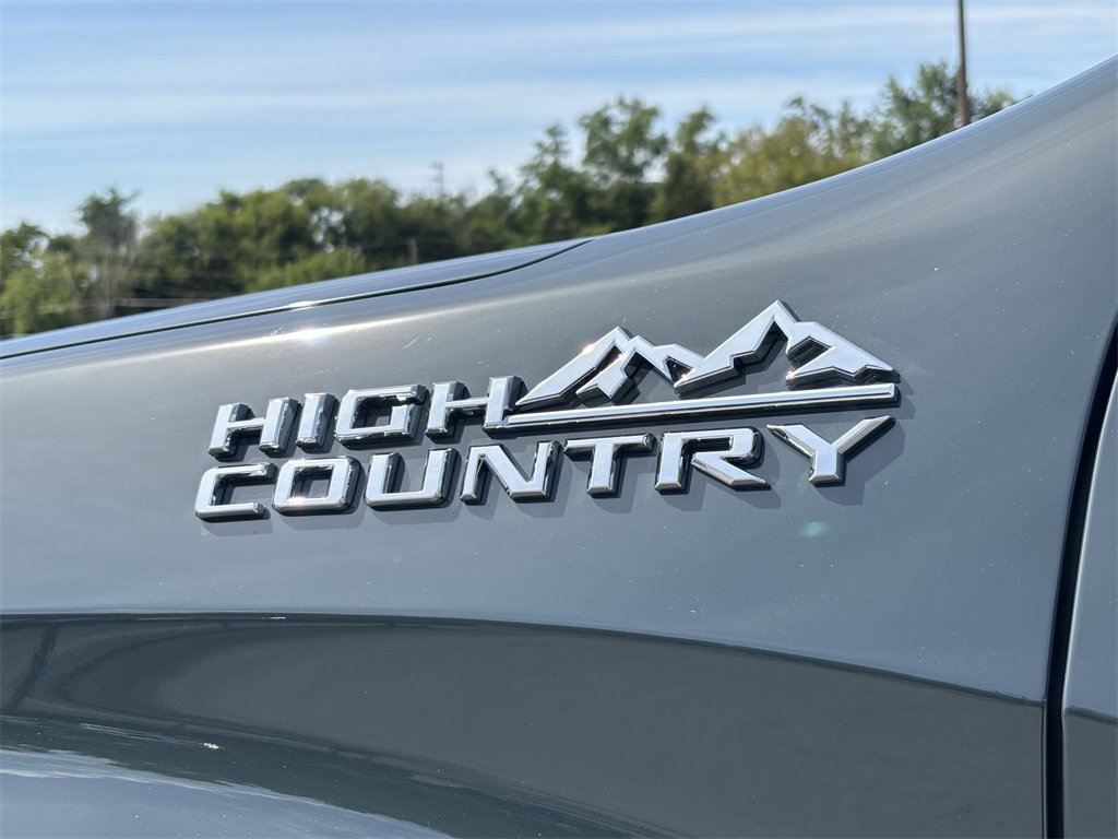New 2026 Chevrolet Silverado 1500 High Country image 9
