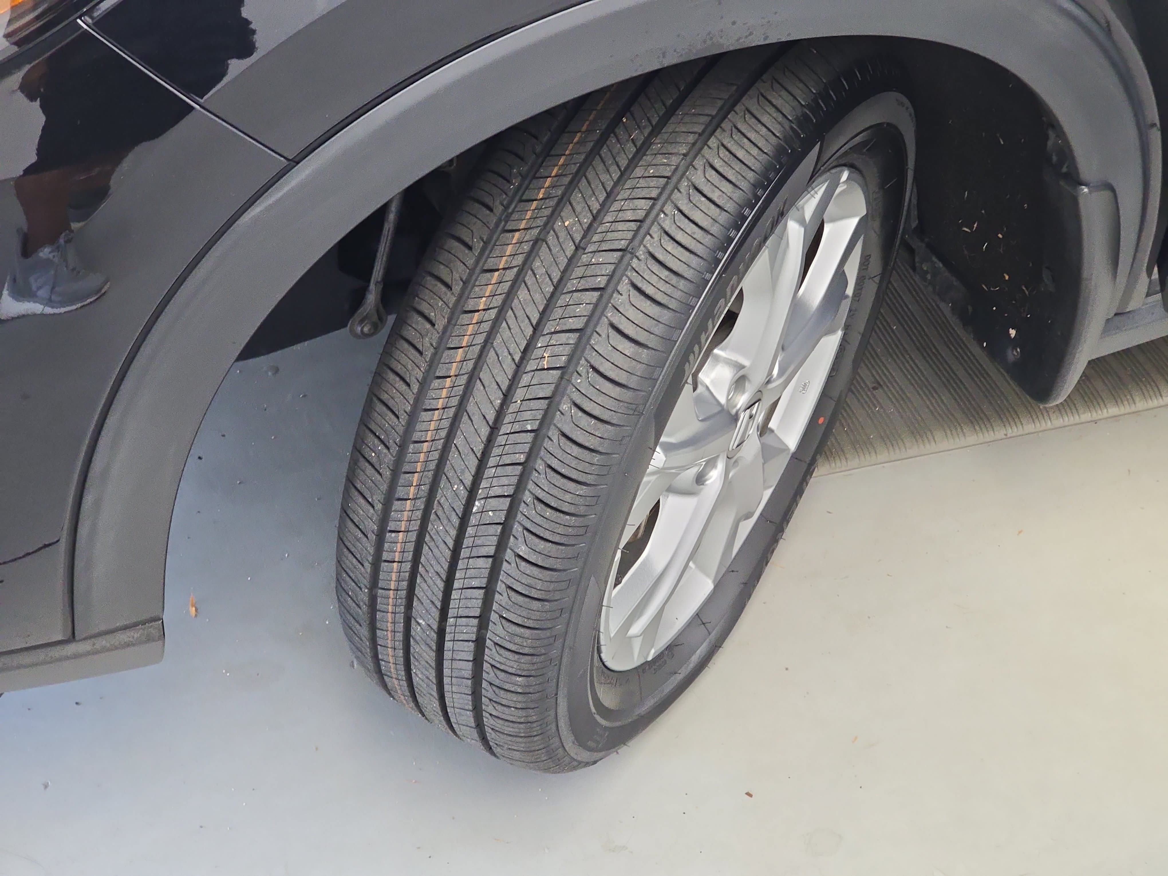 Used 2023 Honda HR-V LX image 31