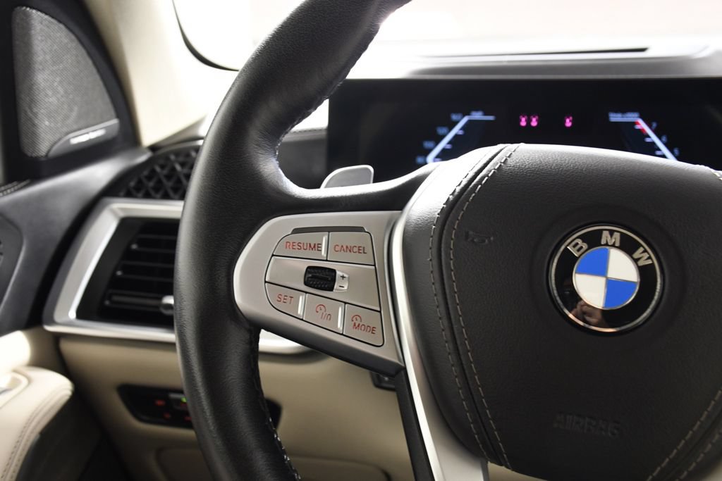 Used 2023 BMW X7 xDrive40i w/ Executive Package AWD/4WD image 29