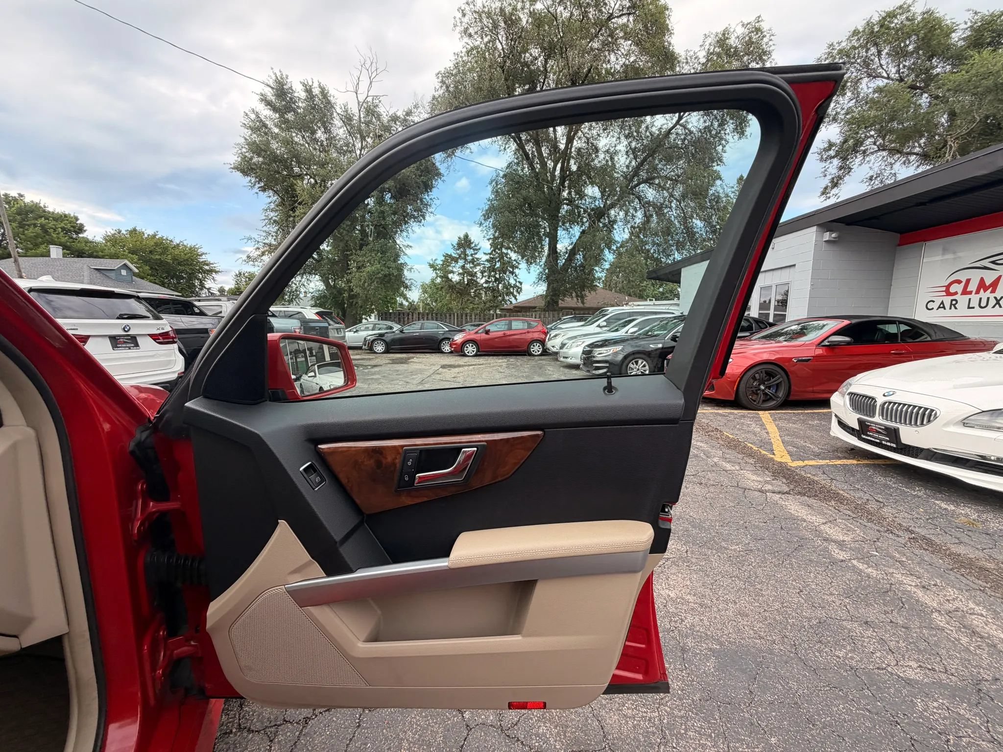 Used 2011 Mercedes-Benz GLK 350 4MATIC image 22