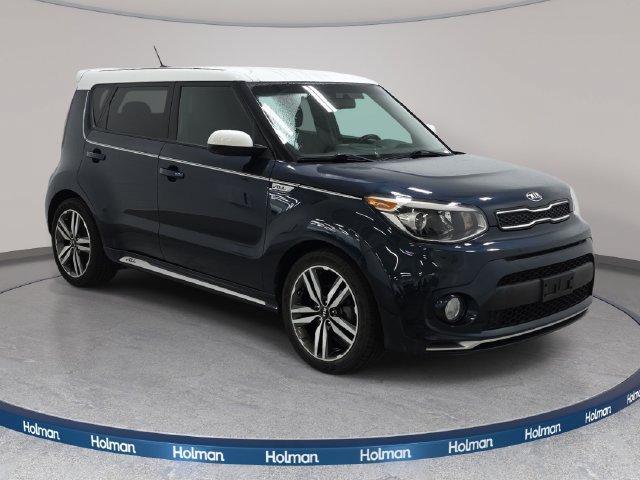 Used 2018 Kia Soul + FWD image 4