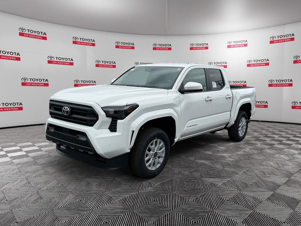 New 2025 Toyota Tacoma SR5