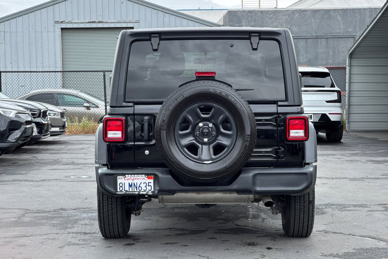 Used 2019 Jeep Wrangler Sport image 7