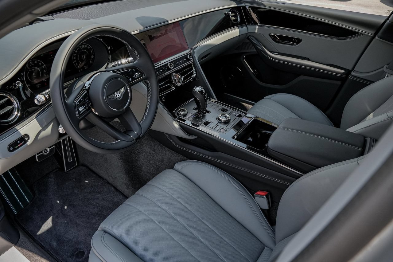 New 2025 Bentley Flying Spur Plug-In Hybrid AWD/4WD image 19