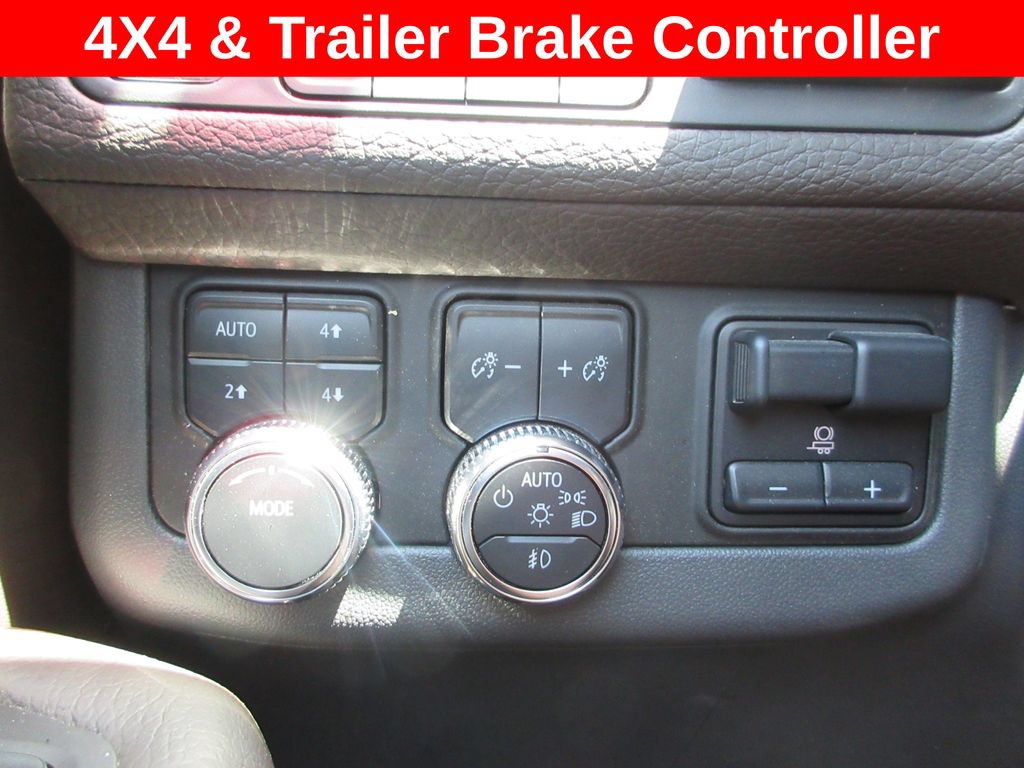 Certified 2024 GMC Yukon XL Denali w/ Max Trailering Package AWD/4WD image 24