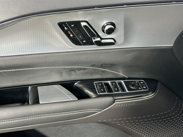 Used 2024 Cadillac Lyriq Tech image 25