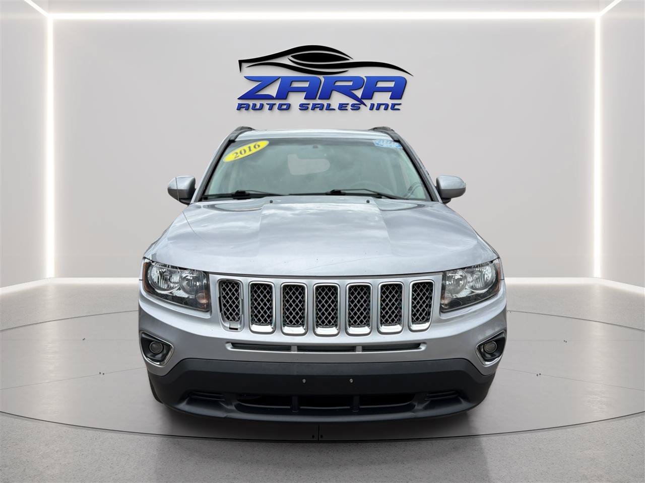 Used 2016 Jeep Compass High Altitude AWD/4WD image 2