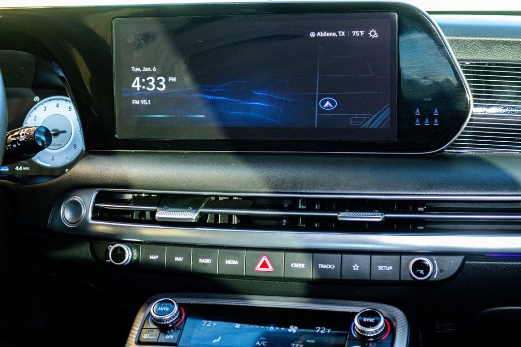 Used 2024 Hyundai Palisade Calligraphy image 13