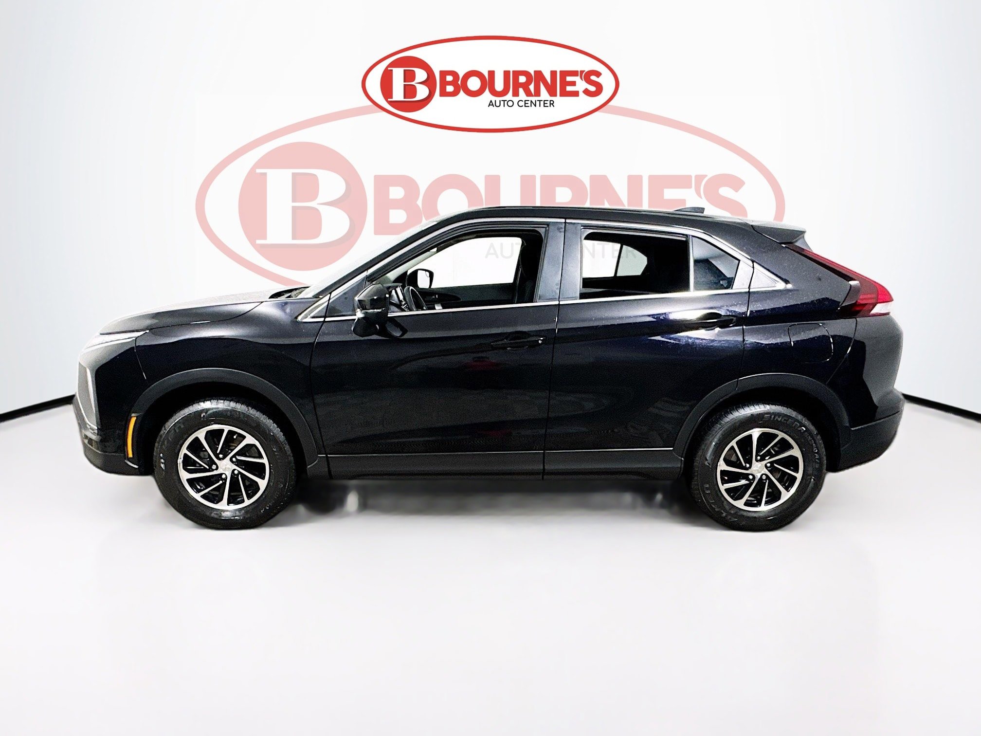 Used 2024 Mitsubishi Eclipse Cross ES AWD/4WD image 5