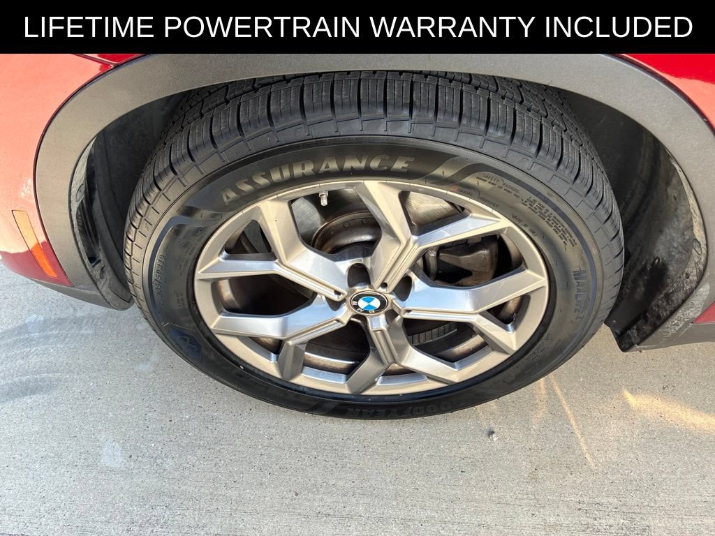 Used 2021 BMW X4 xDrive30i w/ Premium Package AWD/4WD image 5