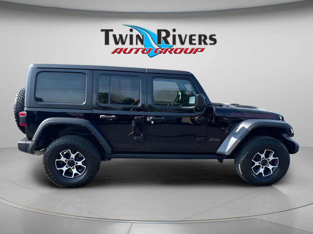 Used 2022 Jeep Wrangler Unlimited Rubicon w/ Cold Weather Group AWD/4WD image 5