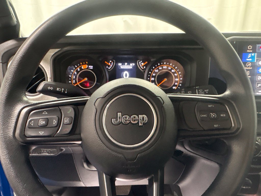 Used 2026 Jeep Wrangler Sport AWD/4WD image 26