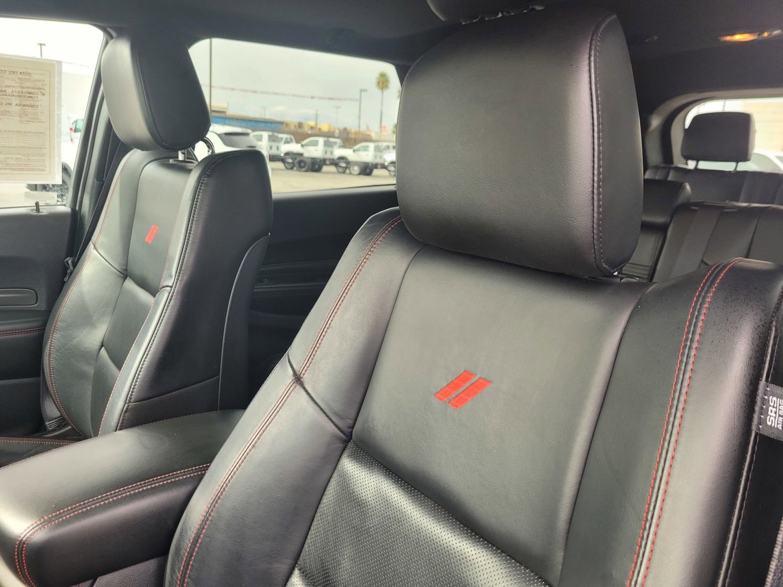 Used 2025 Dodge Durango GT AWD/4WD image 17