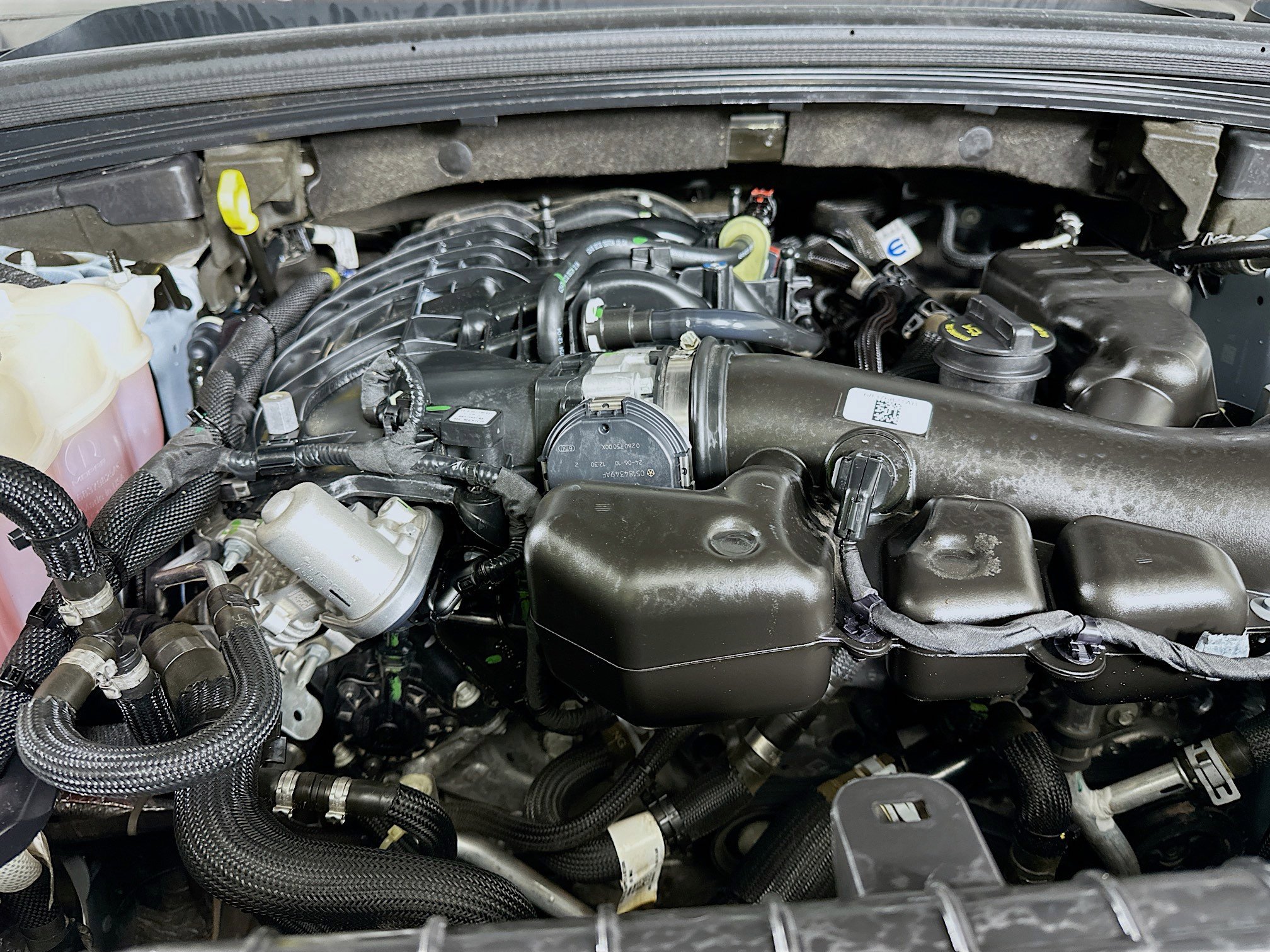 Used 2024 Jeep Grand Cherokee L Limited w/ Luxury Tech Group II AWD/4WD image 36