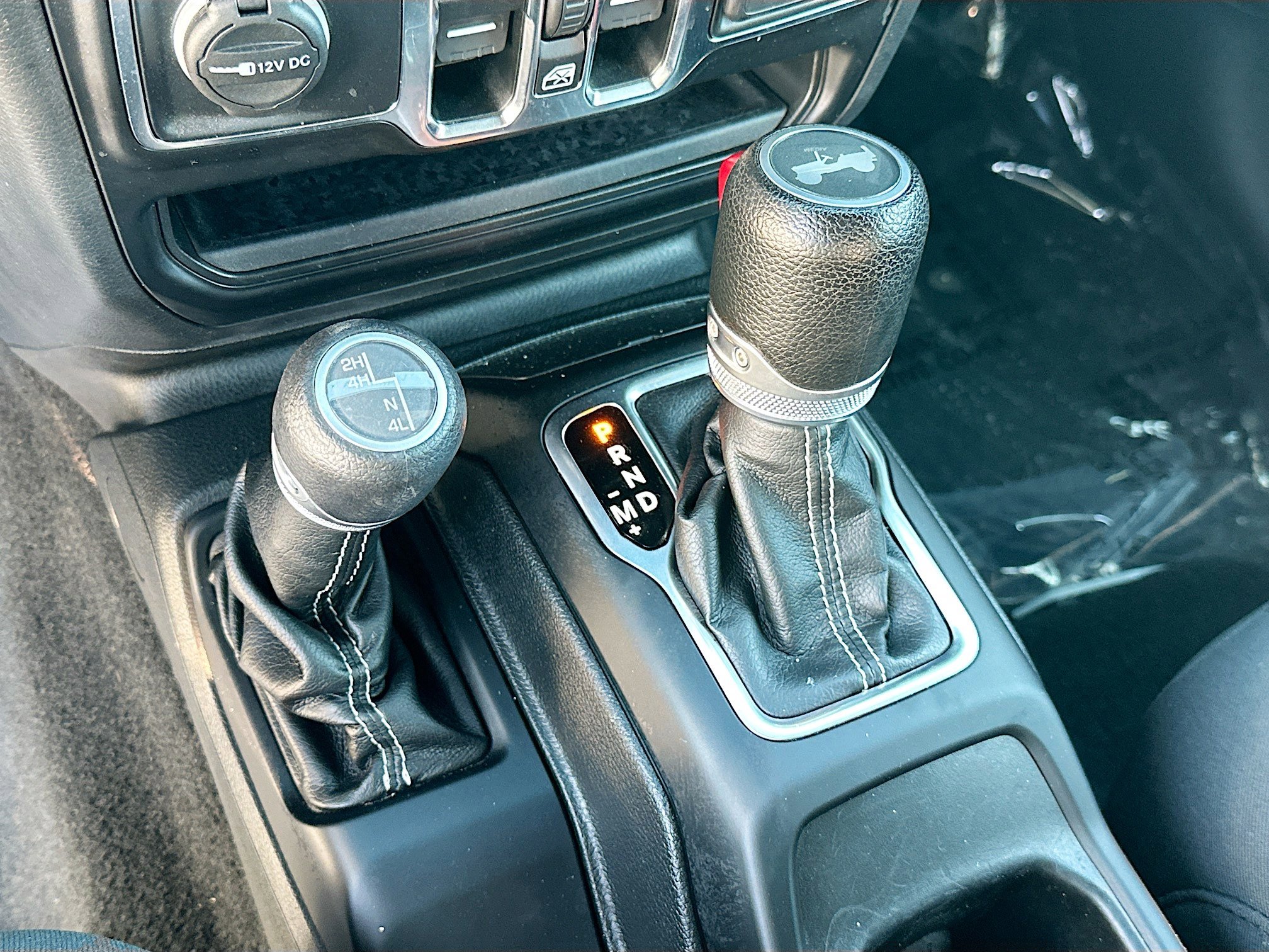 Used 2022 Jeep Wrangler Unlimited Sahara image 17