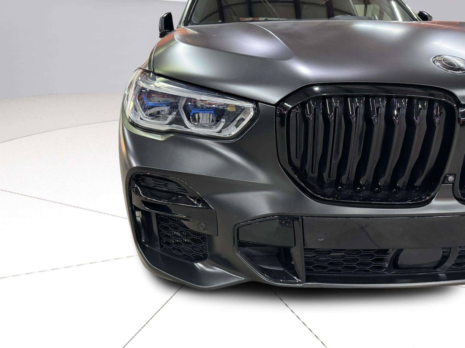 Used 2023 BMW X5 M50i w/ Executive Package AWD/4WD image 12