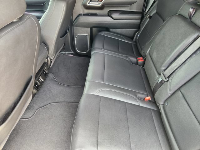 Used 2025 GMC Sierra 1500 SLT RWD image 30